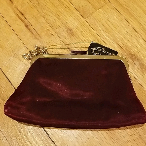 NWT Revlon Flair Clutch - Picture 3 of 9